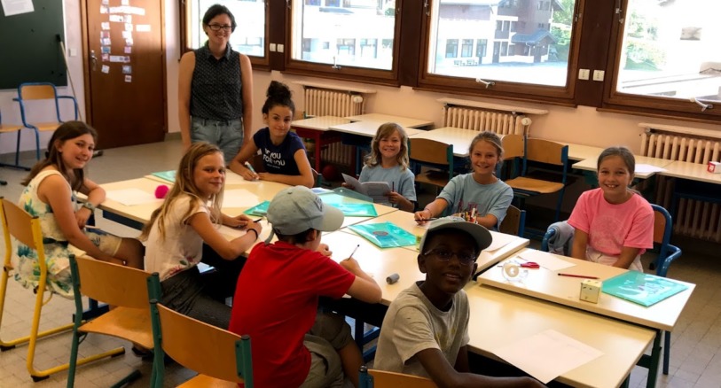 summer camp in france - activities in classroom